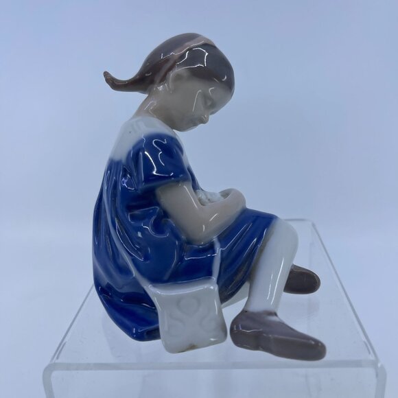 vintage b & g "girl with doll" porcelain figurine copenhagen denmark - Picture 4 of 7